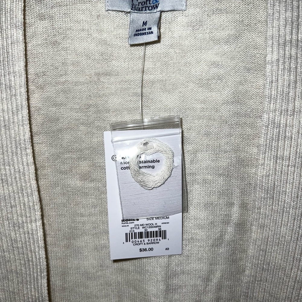 Croft & Barrow Classic Cardigan- size Medium - Picture 3 of 4